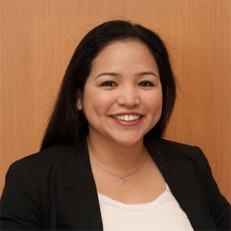 Dr. Estefania Oliveros Soles, MD