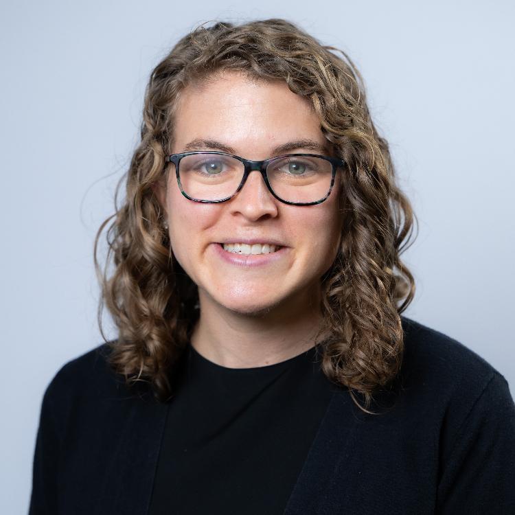 Dr. Jenna Schauer, MD