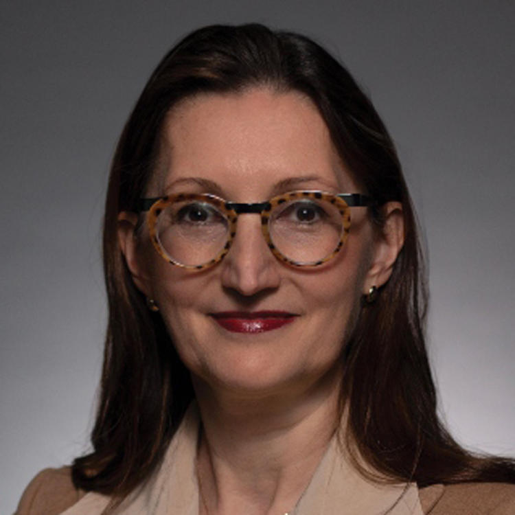 Dr. Suzanne Lentzsch, MD