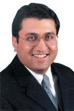 Dr. Viquar Khan-Mundozie, MD