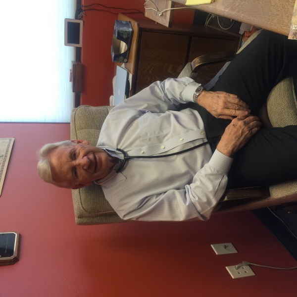 Dr. Kenneth Olds, MD