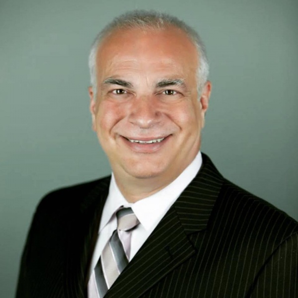 Dr. Roger Spahr, MD