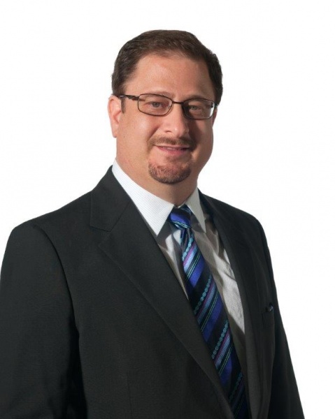 Dr. Stephen Troum, MD
