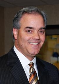 Dr. Gilson Kingman, MD
