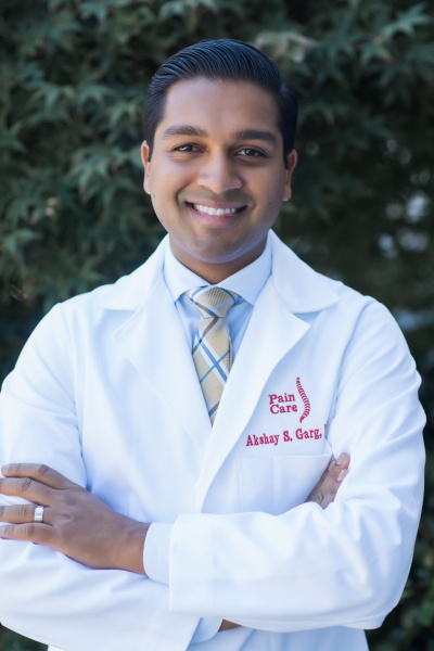 Dr. Akshay Garg, MD