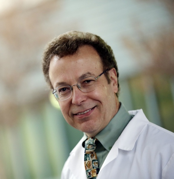 Dr. Danny Curtis, MD