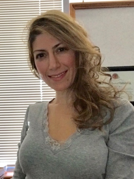 Dr. Sara Mahony, MD