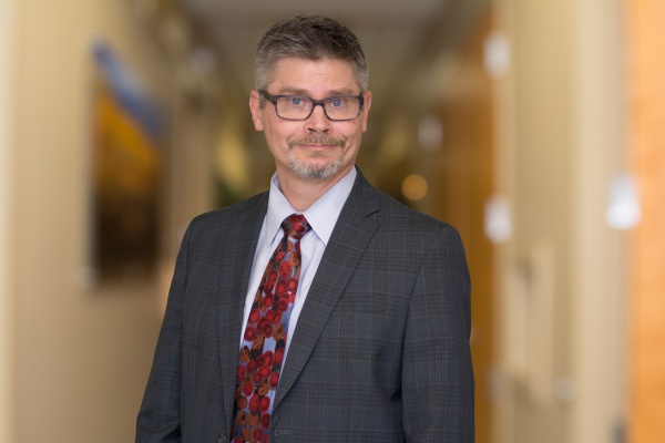 Dr. Stephen Bruce, MD